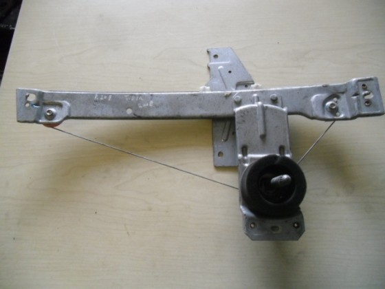 Elevador Trás Direito Peugeot 207 2008 ev247